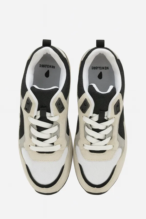 AKII Classic Sneakers
