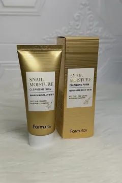 Farmstay Snail Moisture Cleansing Foam
