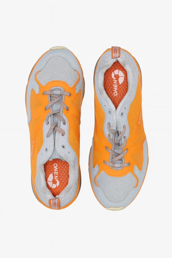 Isenberg Hypertech Sneakers